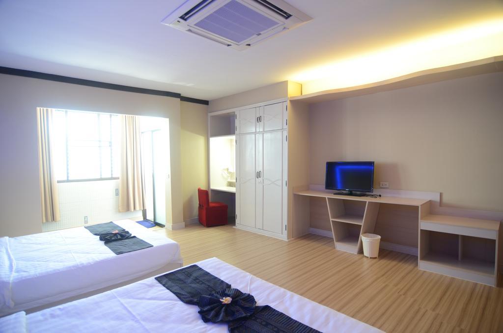 Hotel Centro Cnx Chiang Mai Exterior foto